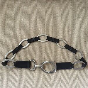 Sandy Duftler
Vintage SANDY DUFTLER Brown Leather Belt with Silver Links Size M